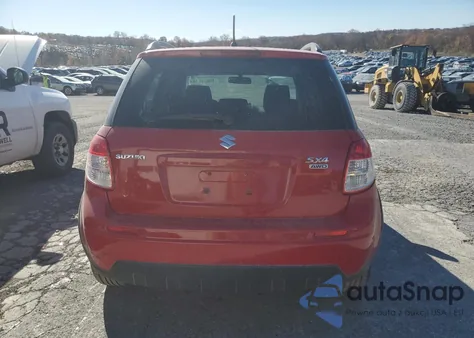2010 Suzuki Sx4 z USA, uszkodzony, nr VIN JS2YB5A38A6310078